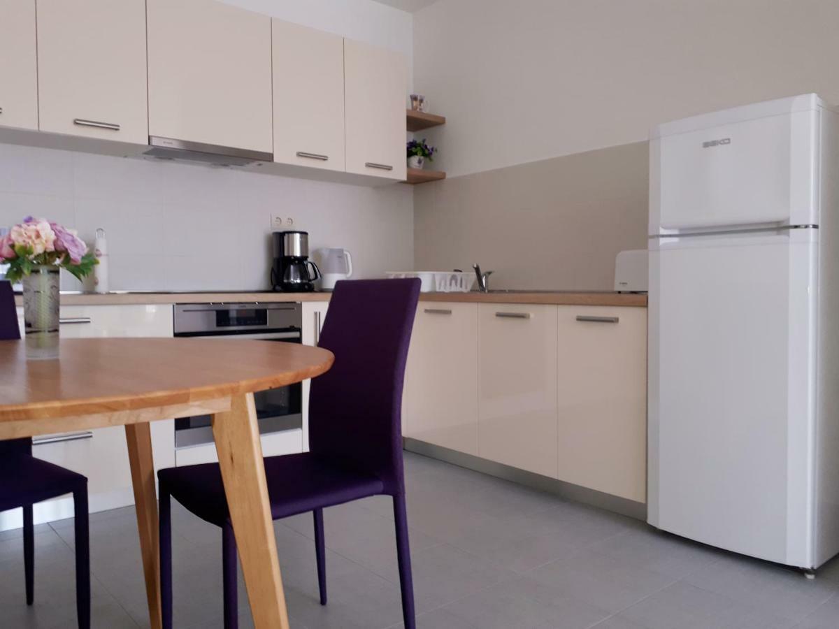Mariloo Apartment Сплит Екстериор снимка
